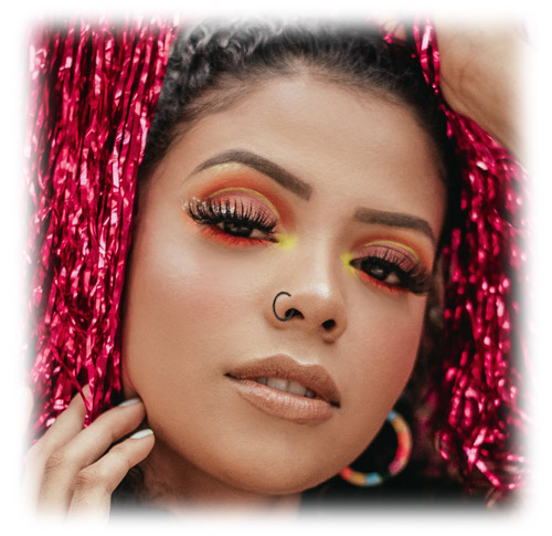 Nostril Piercing Frau mit Nostril Clicker Ring